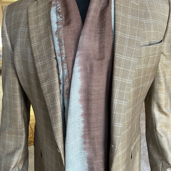 NWT Rolex Unisex, Brown & Gray Scarf, new, complete with original box and paper - Picture 4 of 16